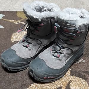 Girls Columbia snow boots